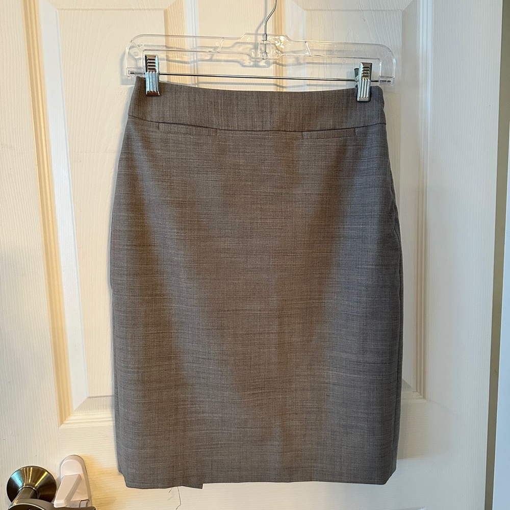 Banana Republic Women’s Gray Dress Skirt